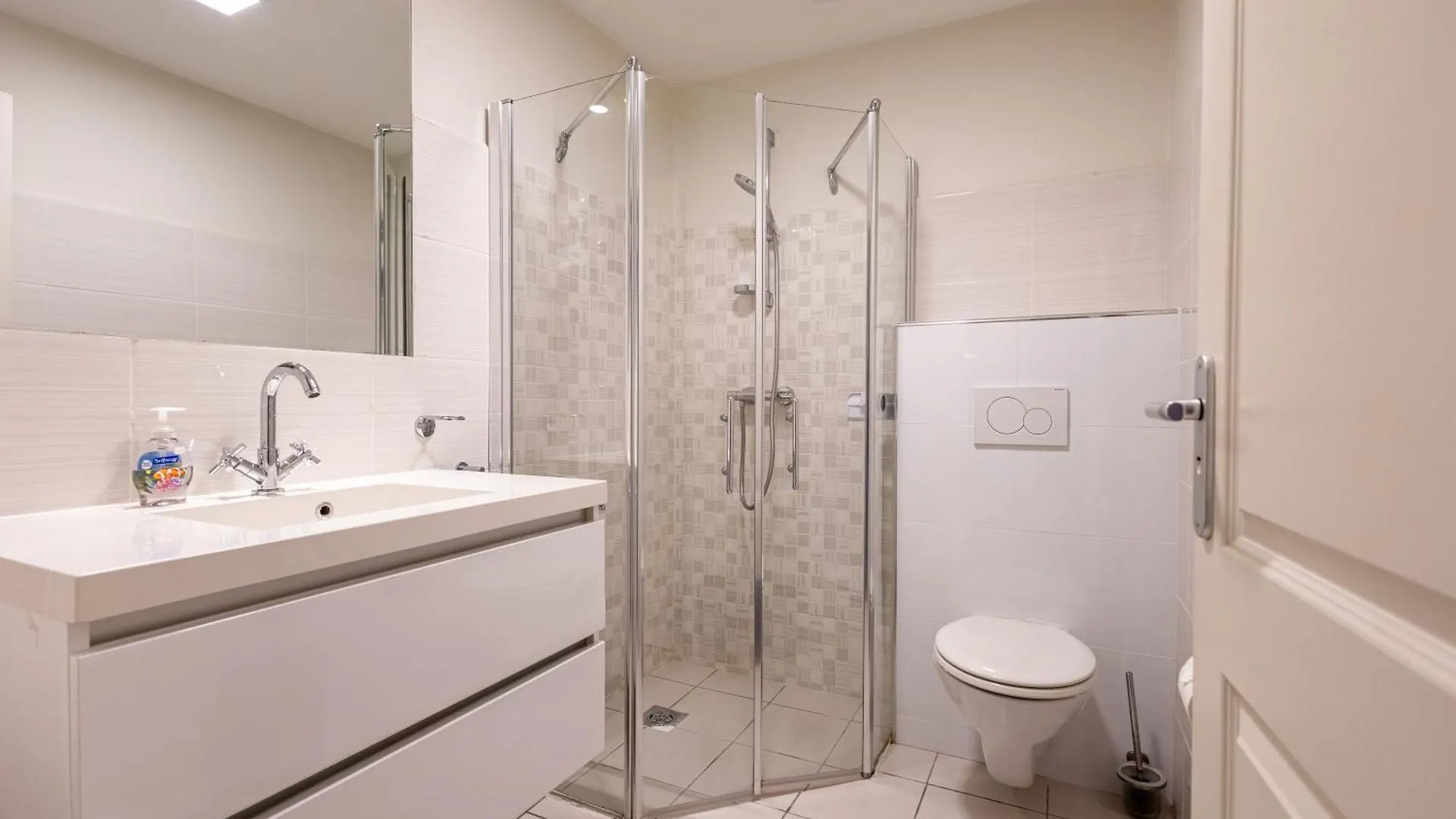 Appartement Flamboyan Op Ocean Resort, Mambo Curacao 威廉斯塔德 公寓